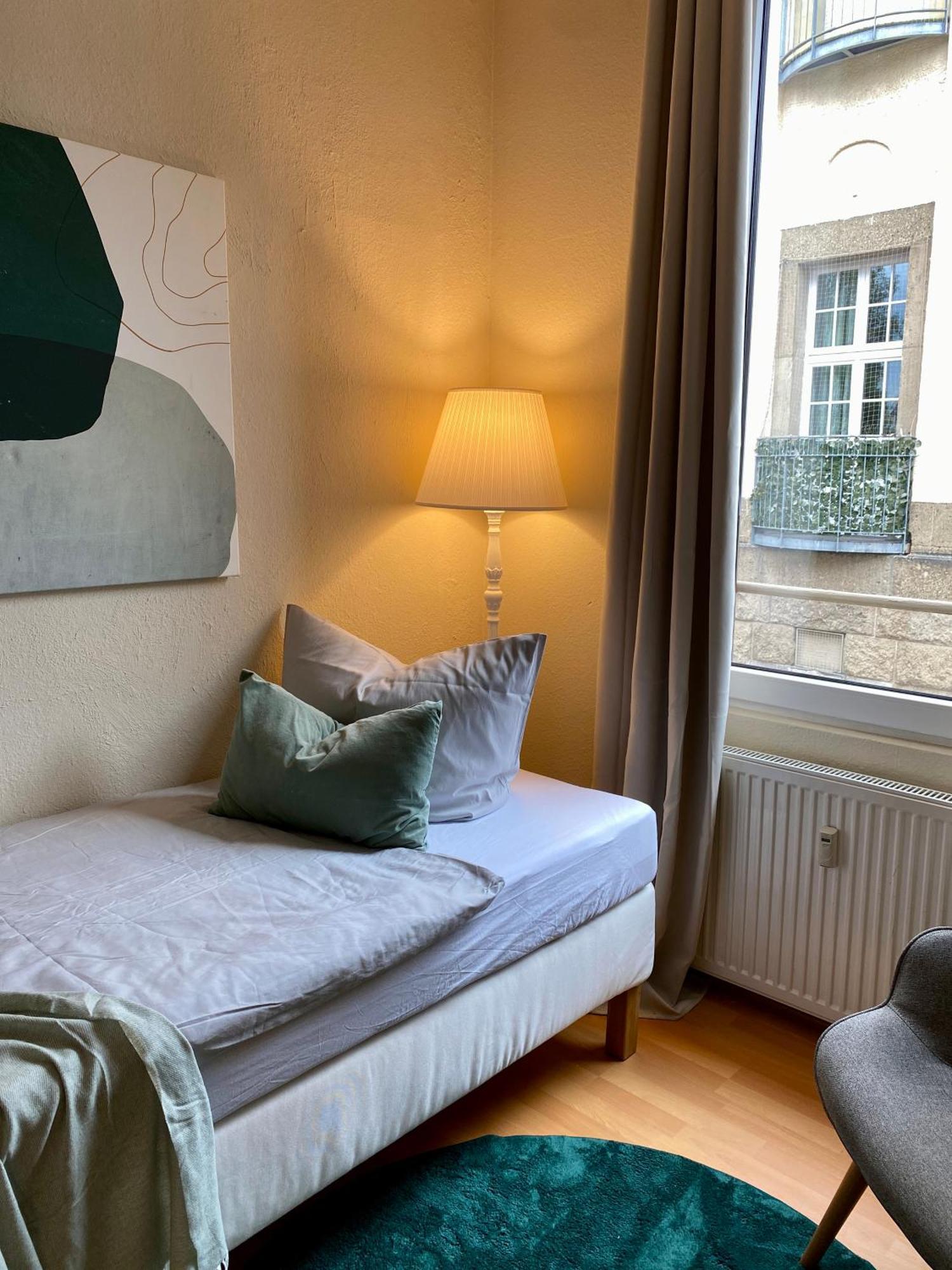 Ba Em City Apartment Wiesbaden Exteriör bild